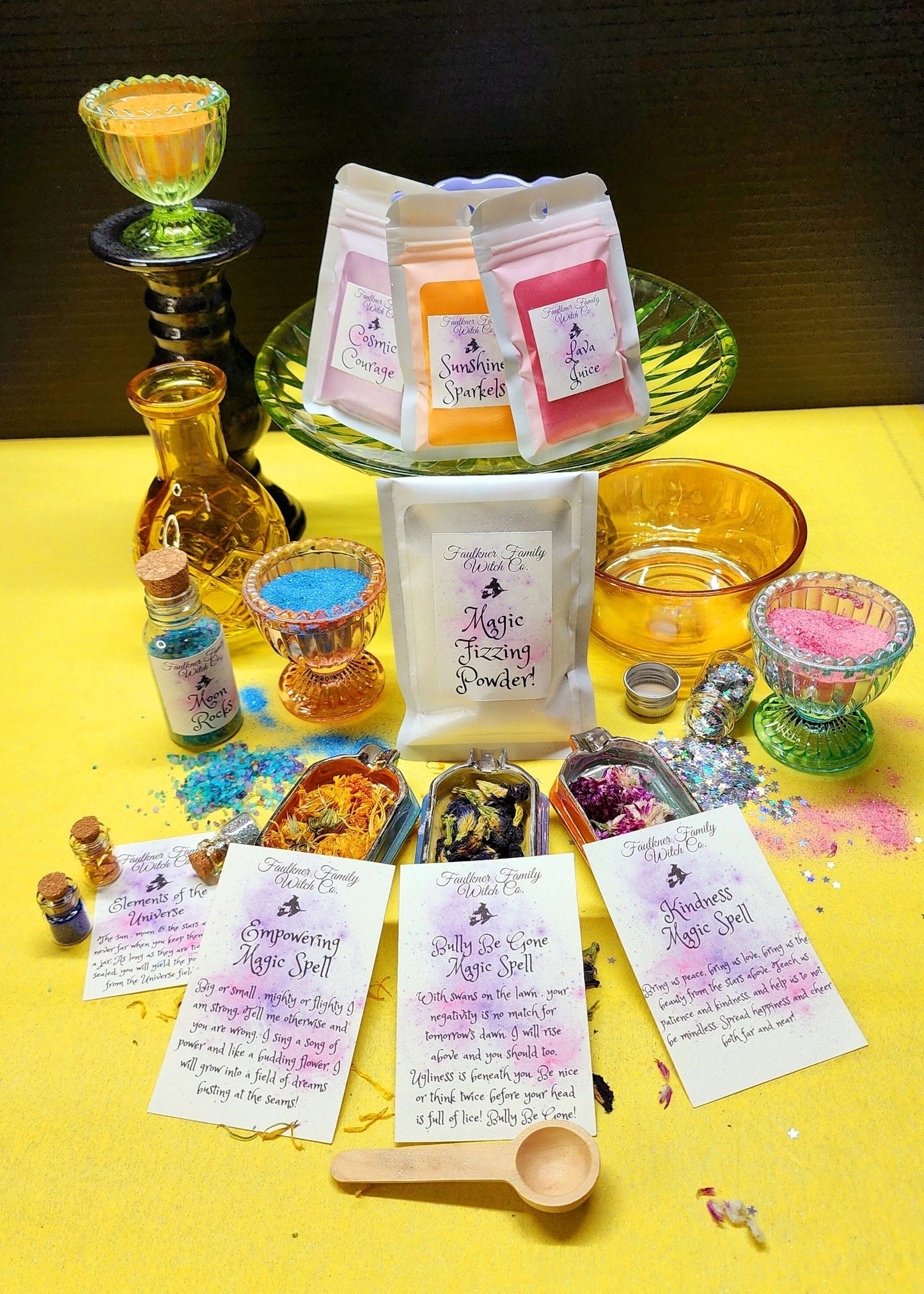 Cosmic Courage – Mini Magic Potion Kit – Shimmering Powders, Moon Rocks & Dried Flowers
