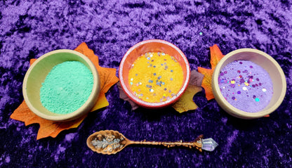 Halloween Magic Potion Kit – Fizzing Mix, Metal Charm, Pocket Ghost (Kids Craft)